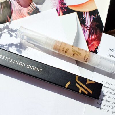 Liquid Concealer - Image 3